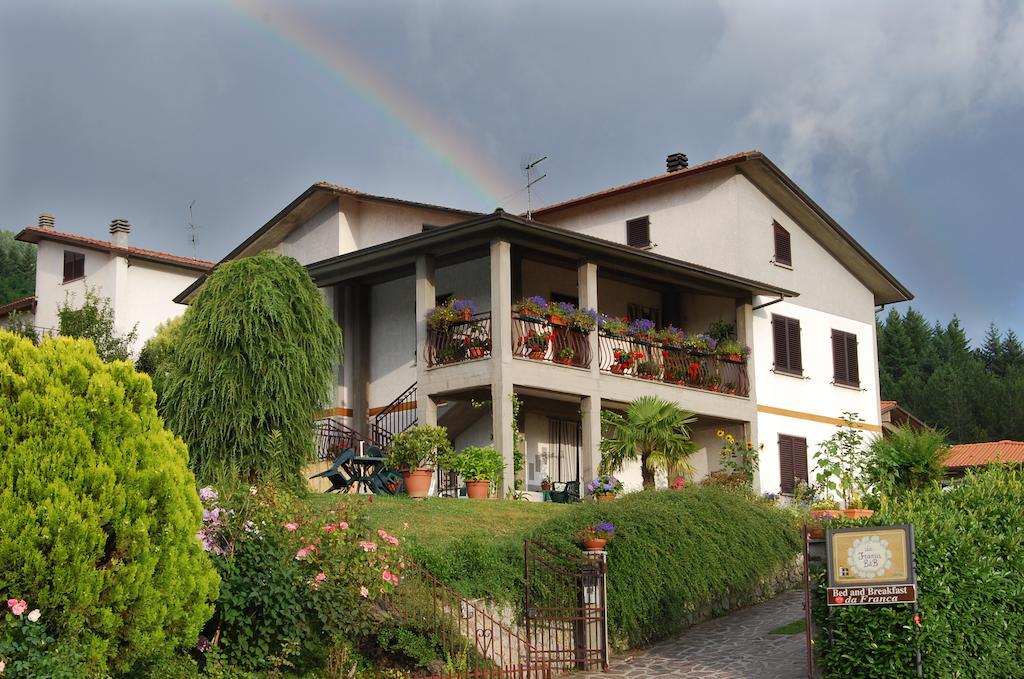 Camporgiano B&B Da Franca מראה חיצוני תמונה