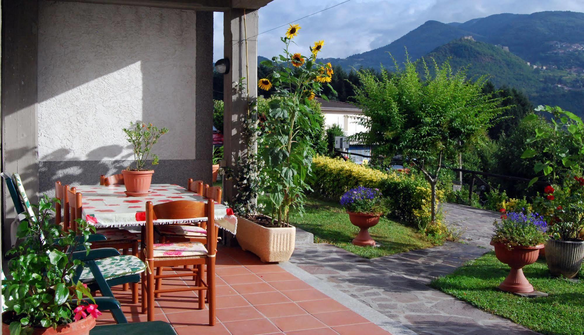 Camporgiano B&B Da Franca מראה חיצוני תמונה